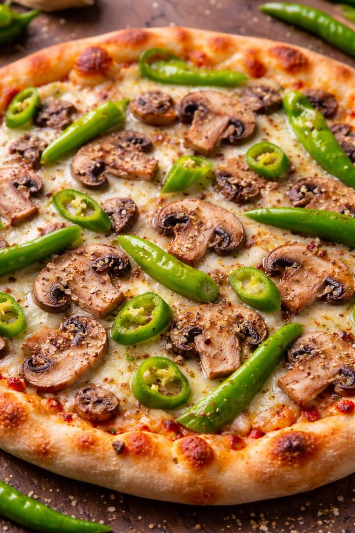 PİZZA FUNGHİ PEPERONİ (Mantar acı biber KÜCÜK BOY)
